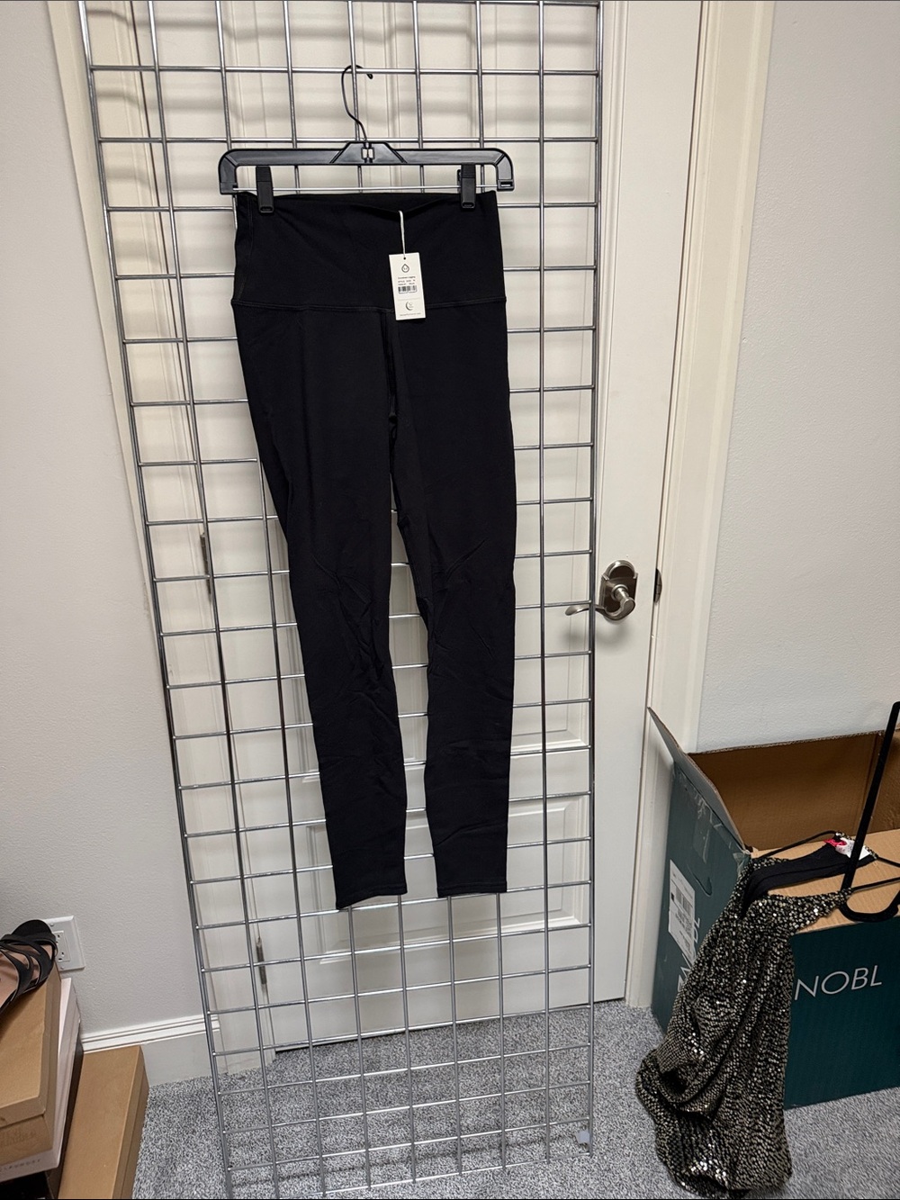 Black High-Waist Leggings - Women's Activewear